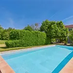 Mitoyen Pour 4 Avec Piscine Commune Casa vacanze *